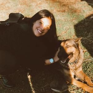 Meet your Posher, Daniela